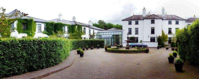 Barberstown Castle Hotel Straffan ภายนอก รูปภาพ