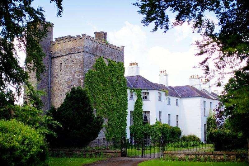 Barberstown Castle Hotel Straffan ภายนอก รูปภาพ