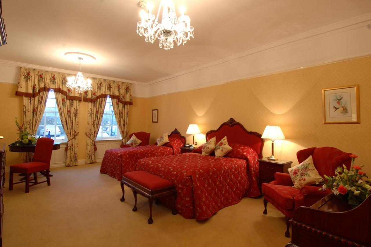 Barberstown Castle Hotel Straffan ภายนอก รูปภาพ