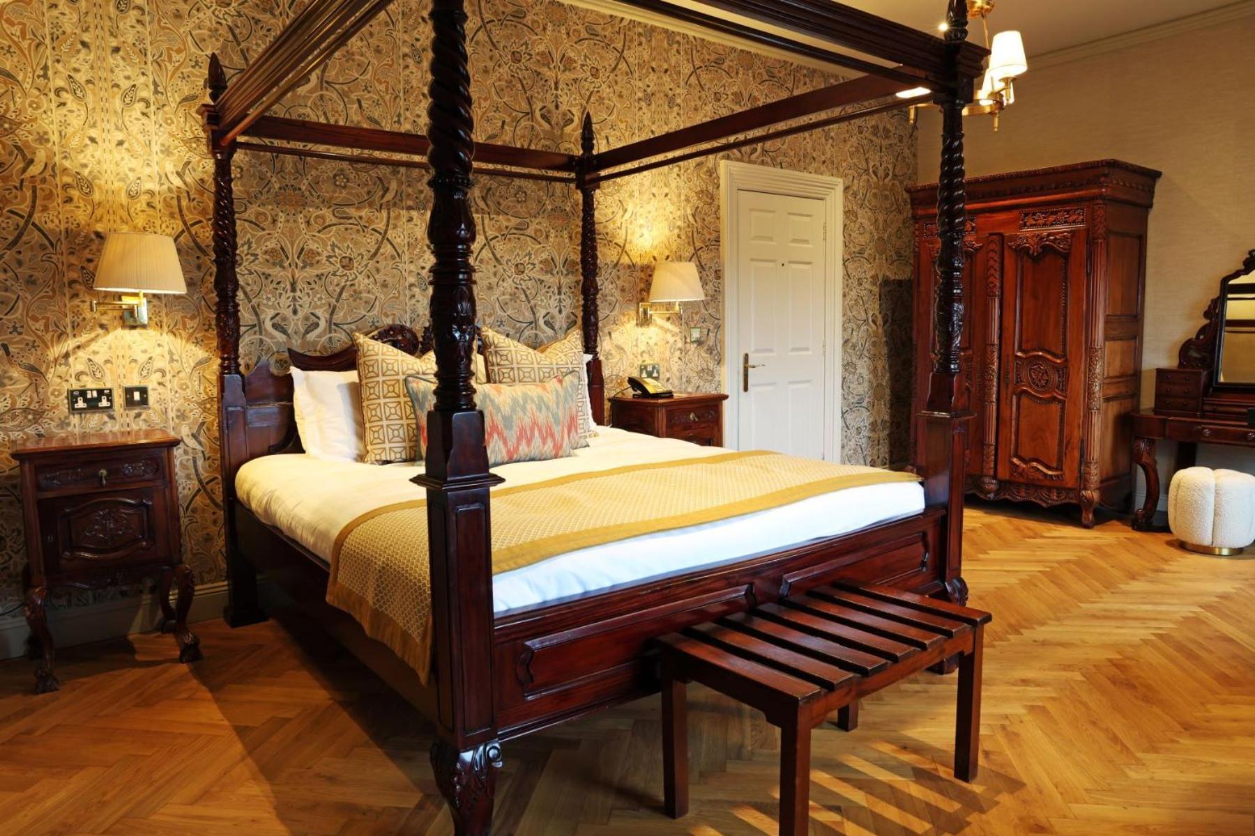 Barberstown Castle Hotel Straffan ภายนอก รูปภาพ