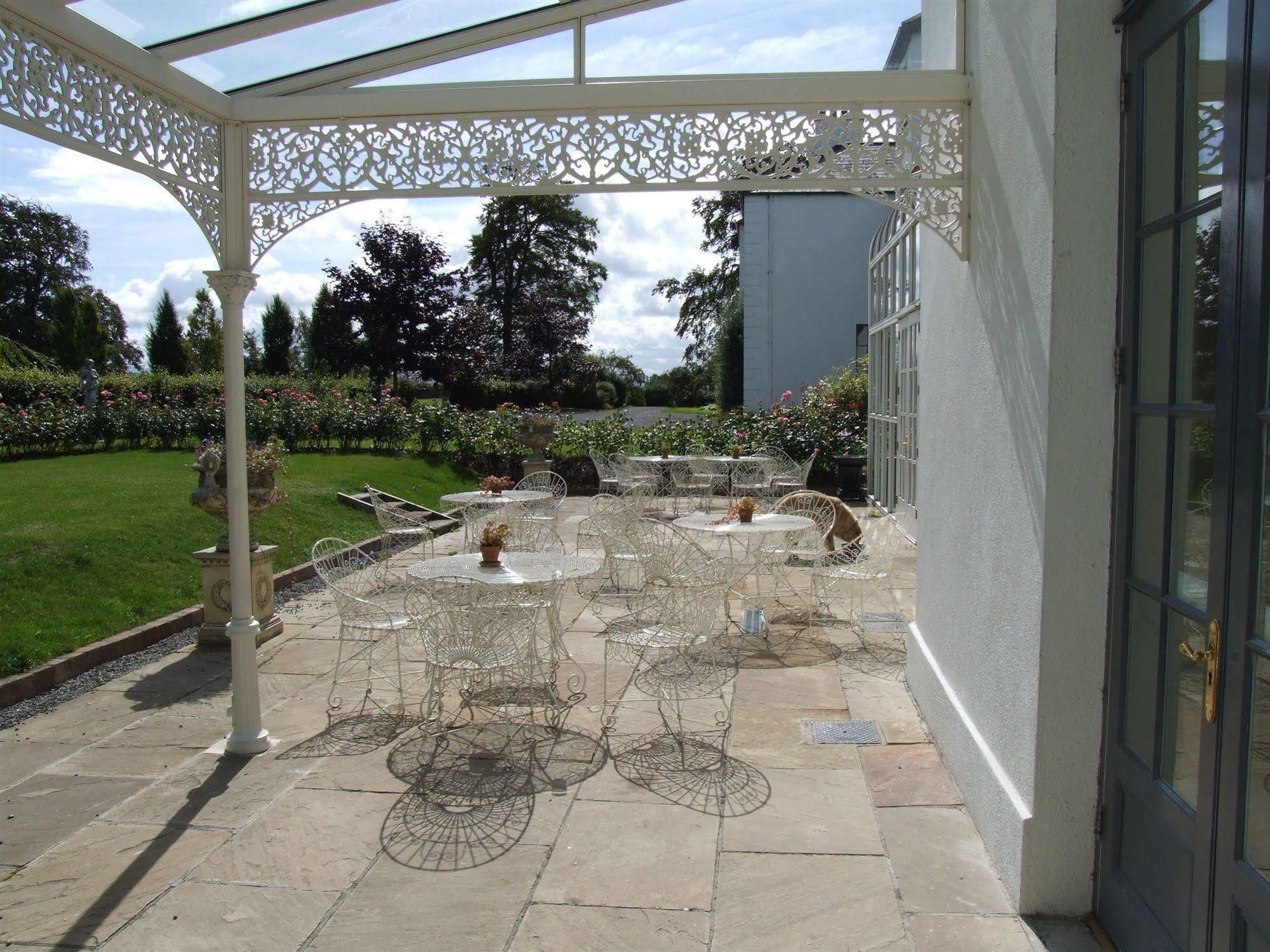 Barberstown Castle Hotel Straffan ภายนอก รูปภาพ